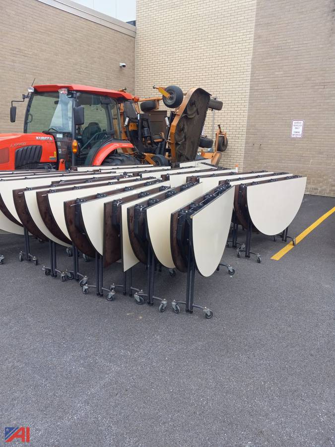 Auctions International Massena CSDNY 30679